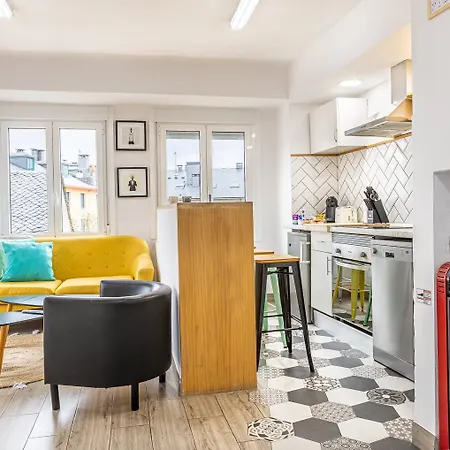 Nomada Castillo _ Vut-le-251 * Ponferrada