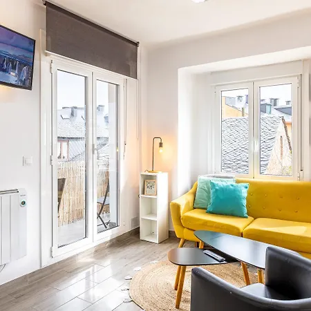 Nomada Castillo _ Vut-le-251 Appartement *