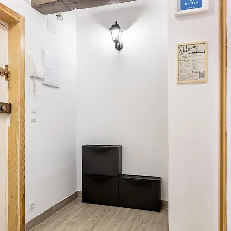Nomada Castillo _ Vut-le-251 Apartment Ponferrada
