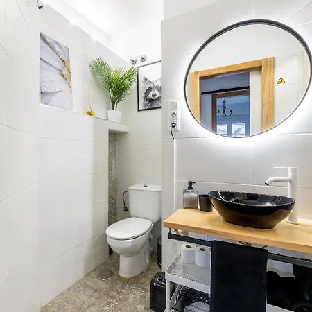 Nomada Castillo _ Vut-le-251 Apartment Ponferrada