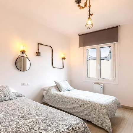 Nomada Castillo _ Vut-le-251 Ponferrada