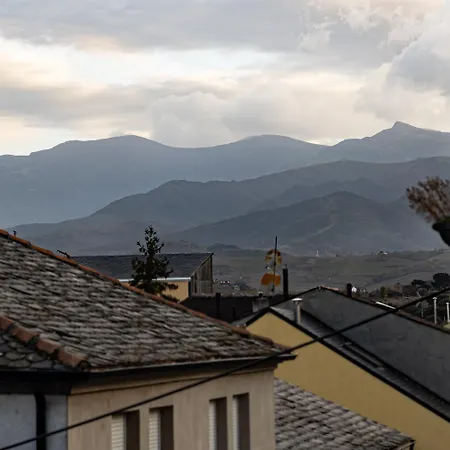 Nomada Castillo _ Vut-le-251 Ponferrada