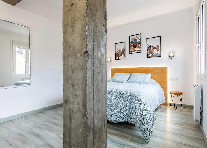 Nomada Castillo _ Vut-le-251 Apartment *